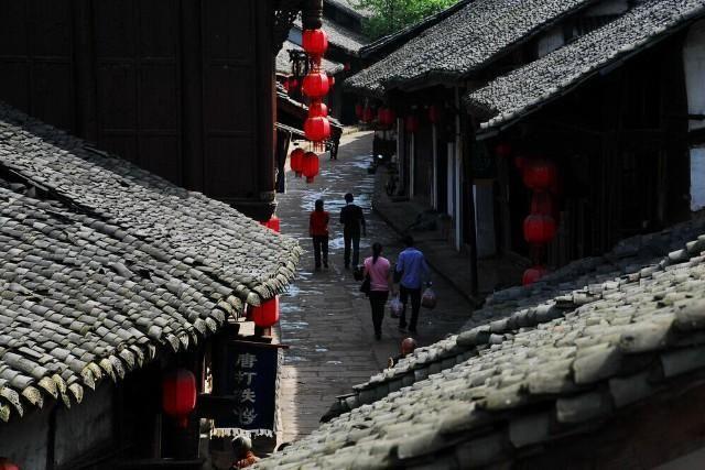 双桥区法律援助中心 送法进社区服务“零距离”